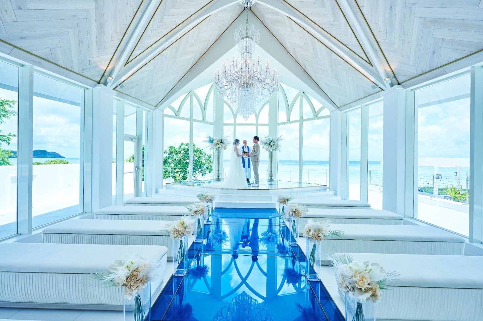 ジュエル・バイ・ザ・シー