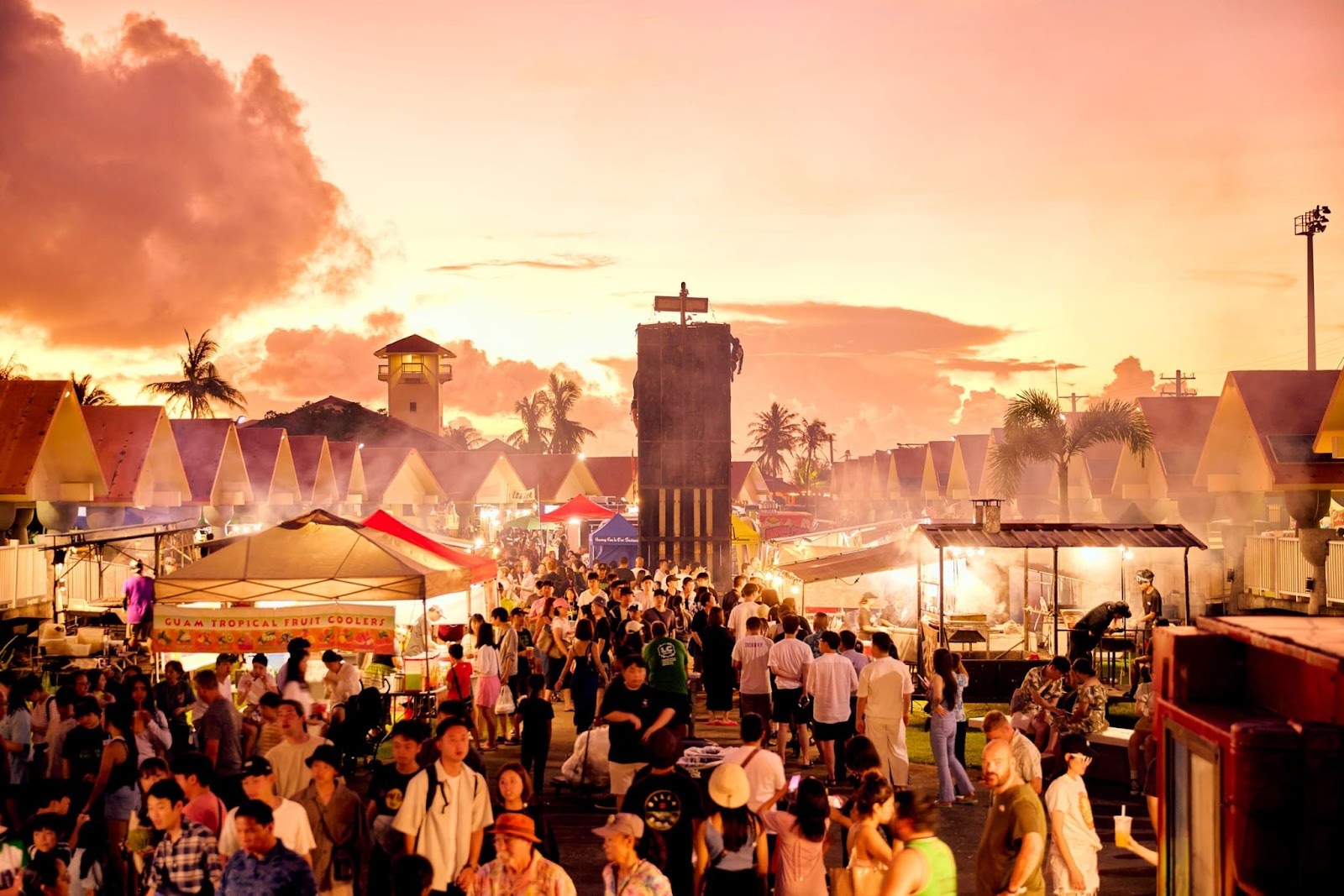 チャモロビレッジのナイトマーケット