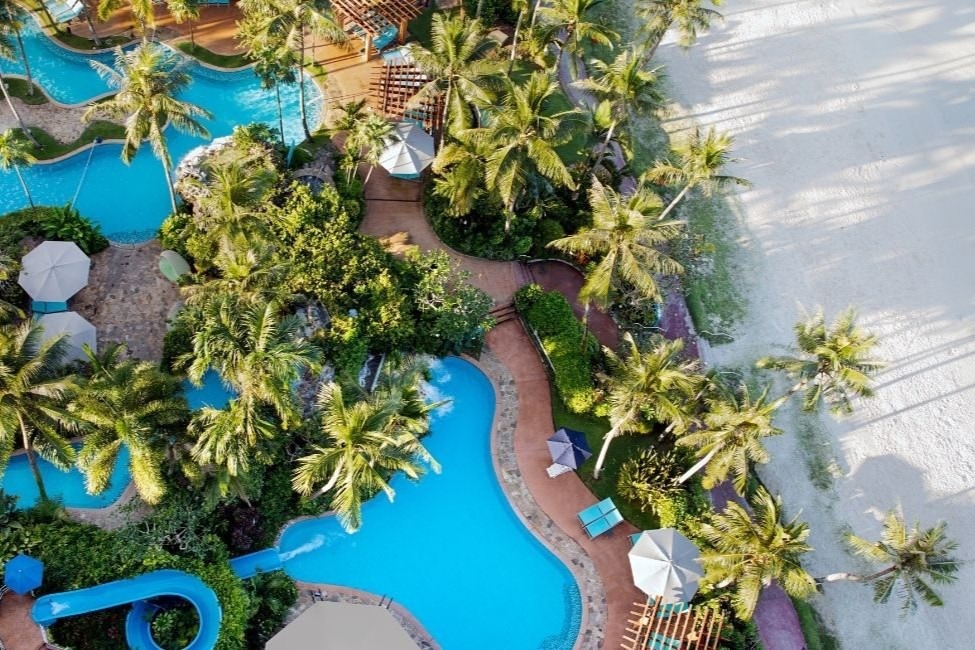 デュシット ビーチ リゾート グアム