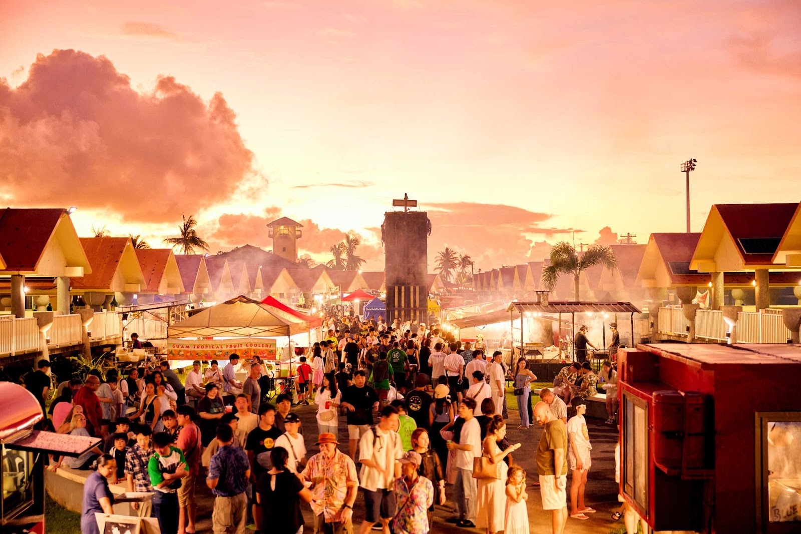 チャモロビレッジのナイトマーケット