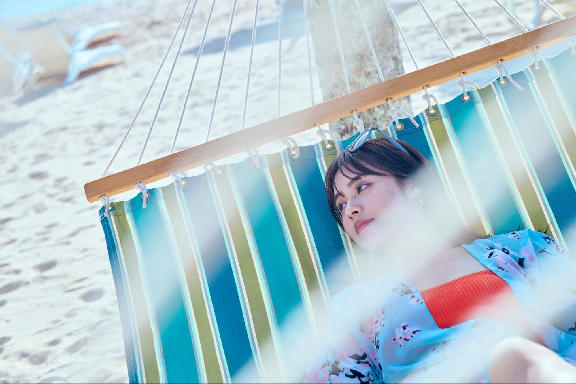 ビーチのハンモック