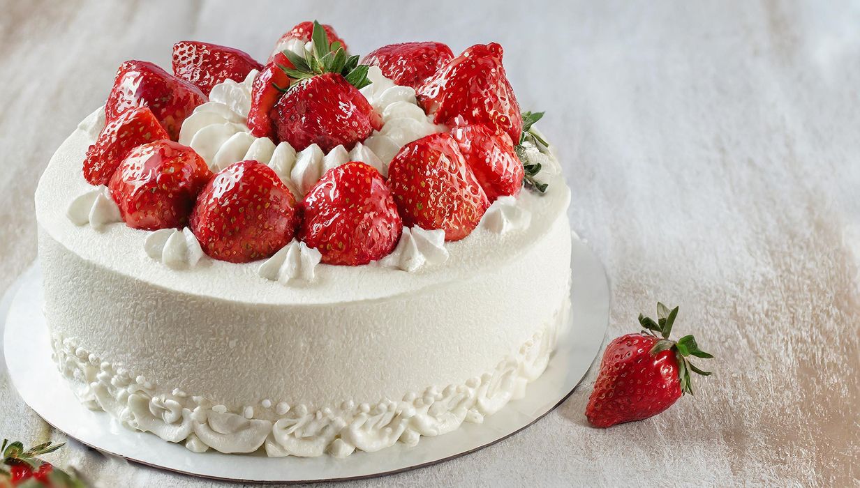 特別な日を彩るホールケーキ