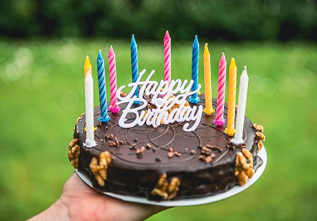 誕生日ケーキ